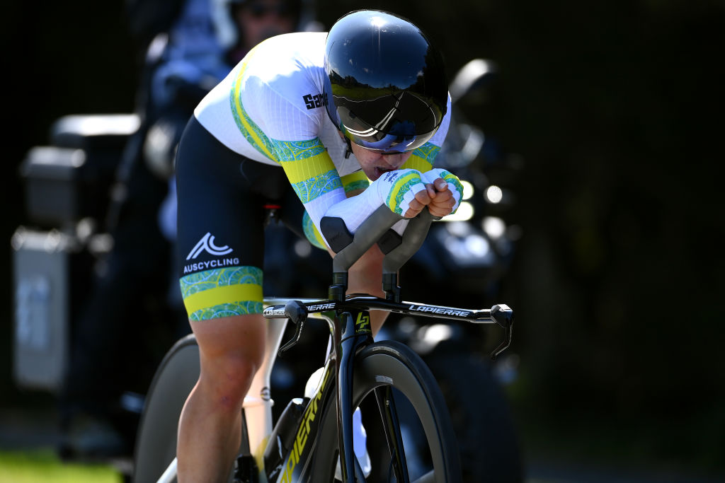 Bretagne Ladies Tour: Grace Brown wins stage 3 time trial, takes overall lead