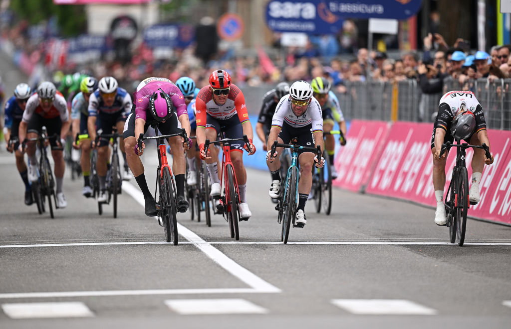 Giro d'Italia stage 17 live: A day for the sprinters