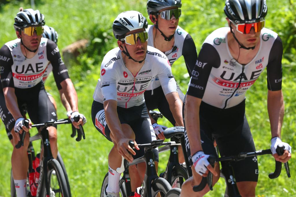 'Nothing crazy happened' – Vine keeps Almeida in the hunt at Giro d'Italia
