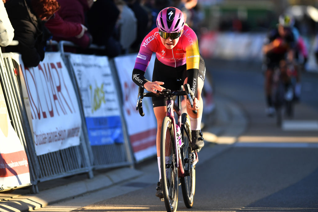 Thüringen Ladies Tour: Uneken overtakes Lach in stage 4 sprint finish for another SD Worx victory