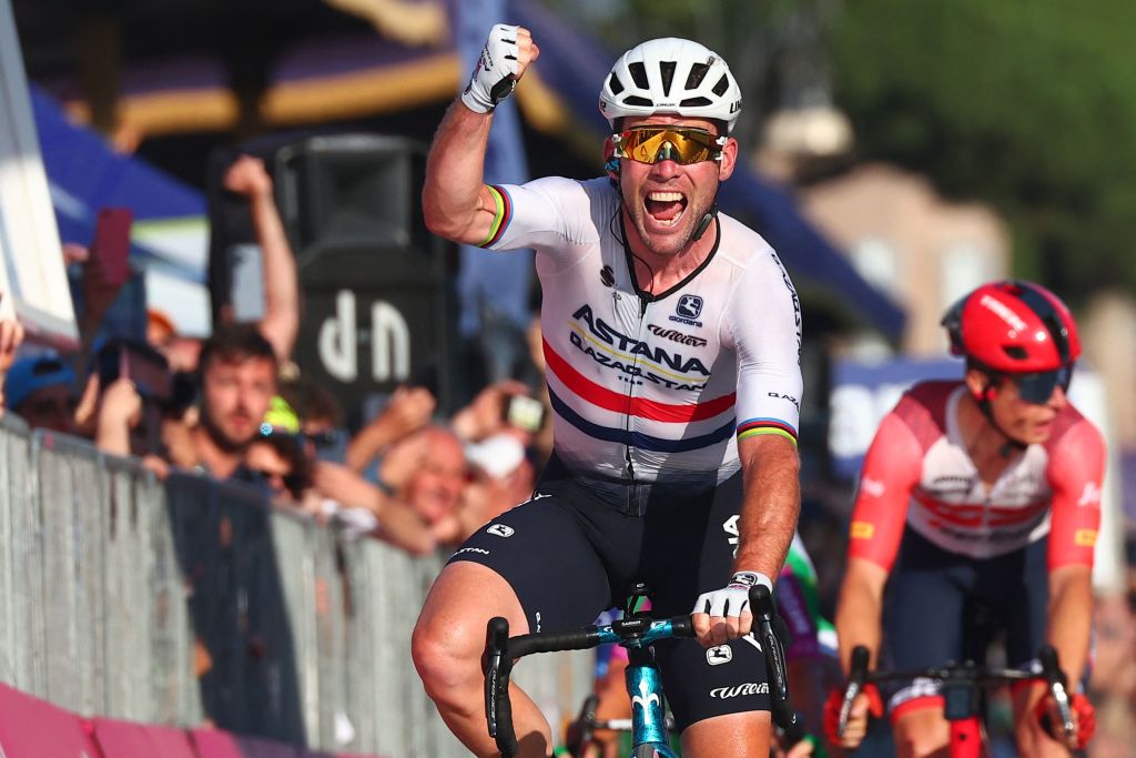'What a way to end my Giro d'Italia' - Mark Cavendish strikes in Rome