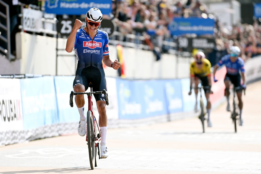 Mathieu van der Poel to test Tour de France and gravel form at Dwars door het Hegeland