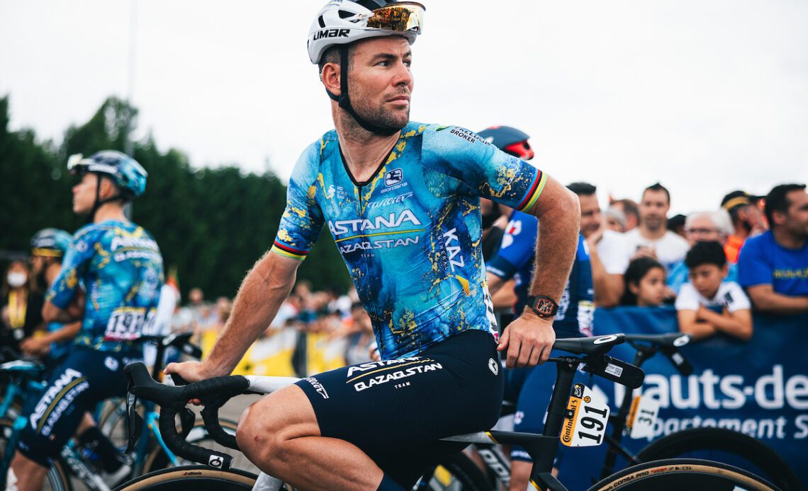 'A number of weeks' recovery for Mark Cavendish after Tour de France crash