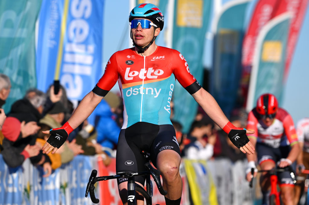 Arnaud De Lie takes sprint victory on stage 2 Tour de Wallonie