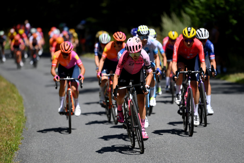 Veronica Ewers abandons Tour de France Femmes following crash on stage 6