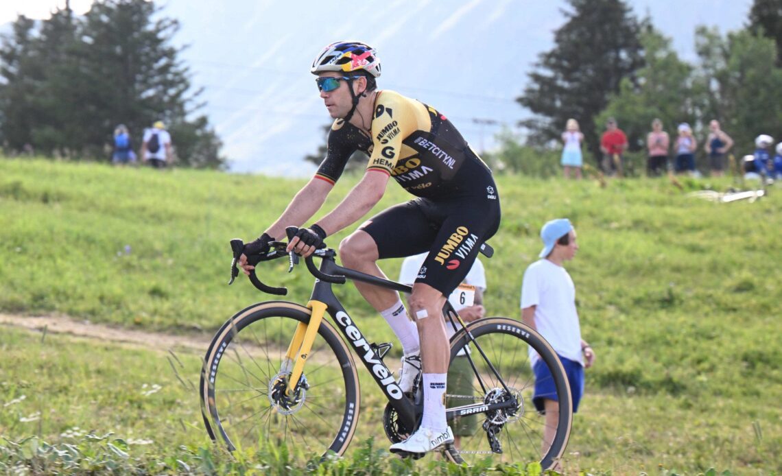 Wout van Aert leaves Tour de France