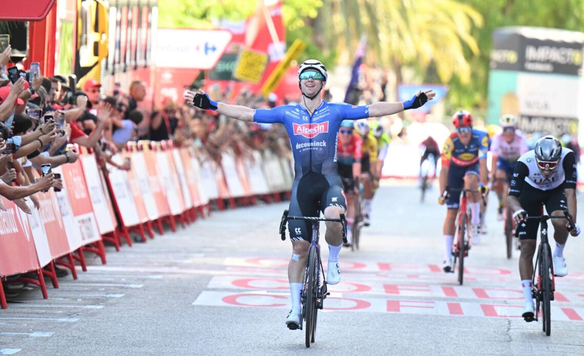 Kaden Groves powers to victory in first bunch sprint of the 78th Vuelta