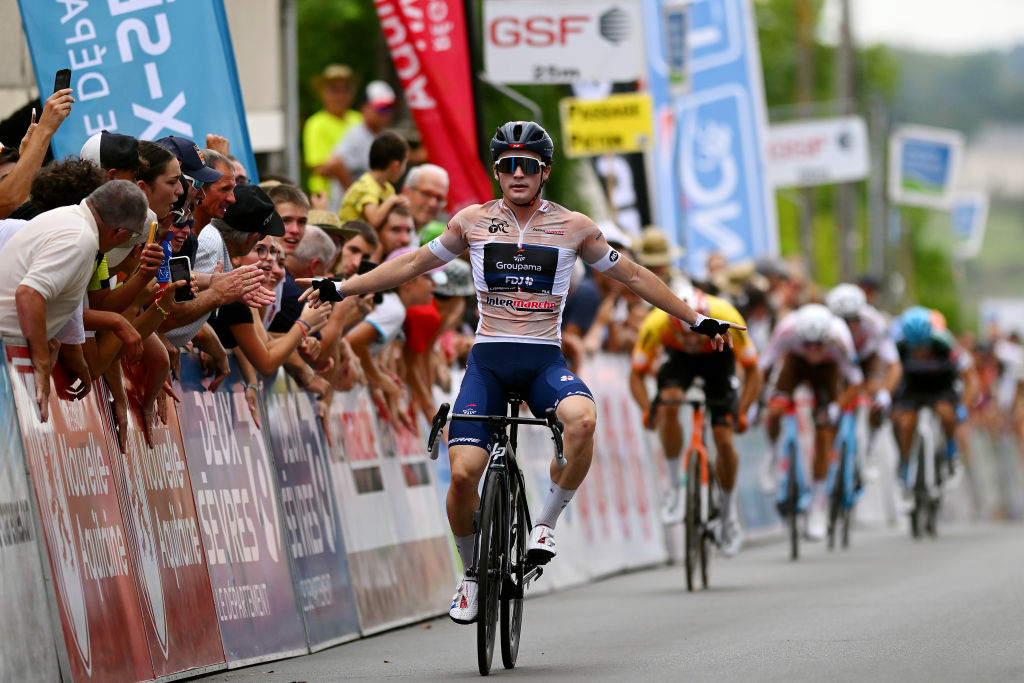 Tour Poitou-Charentes: Penhoët moves into GC lead with stage 2 victory