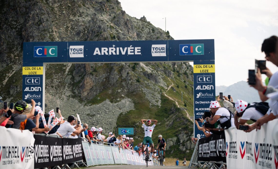 Tour de l'Avenir: Isaac del Toro wins stage 6 atop Col de la Loze