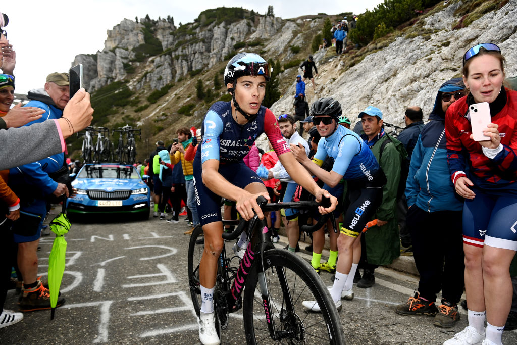 Tour de l'Avenir: Race leader Matthew Riccitello wins stage 7a mountain time trial