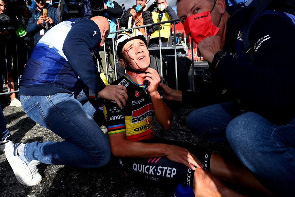 'We could have done a better job' - Vuelta director apologises for Evenepoel crash