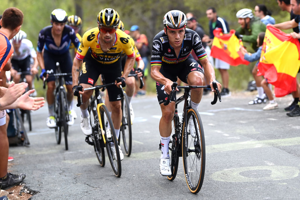 Remco Evenepoel, Primoz Roglic face high mountains exam in Vuelta a España