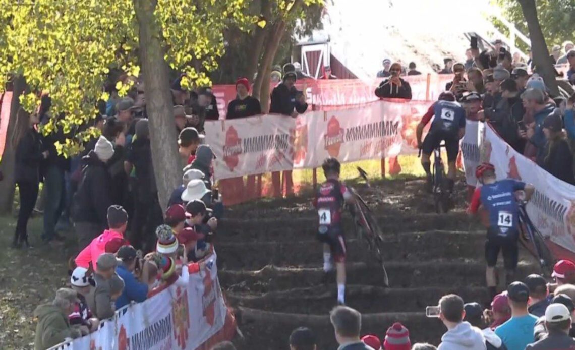 Thibau Nys climbed the stairs like an absolute legend at the CX world cup