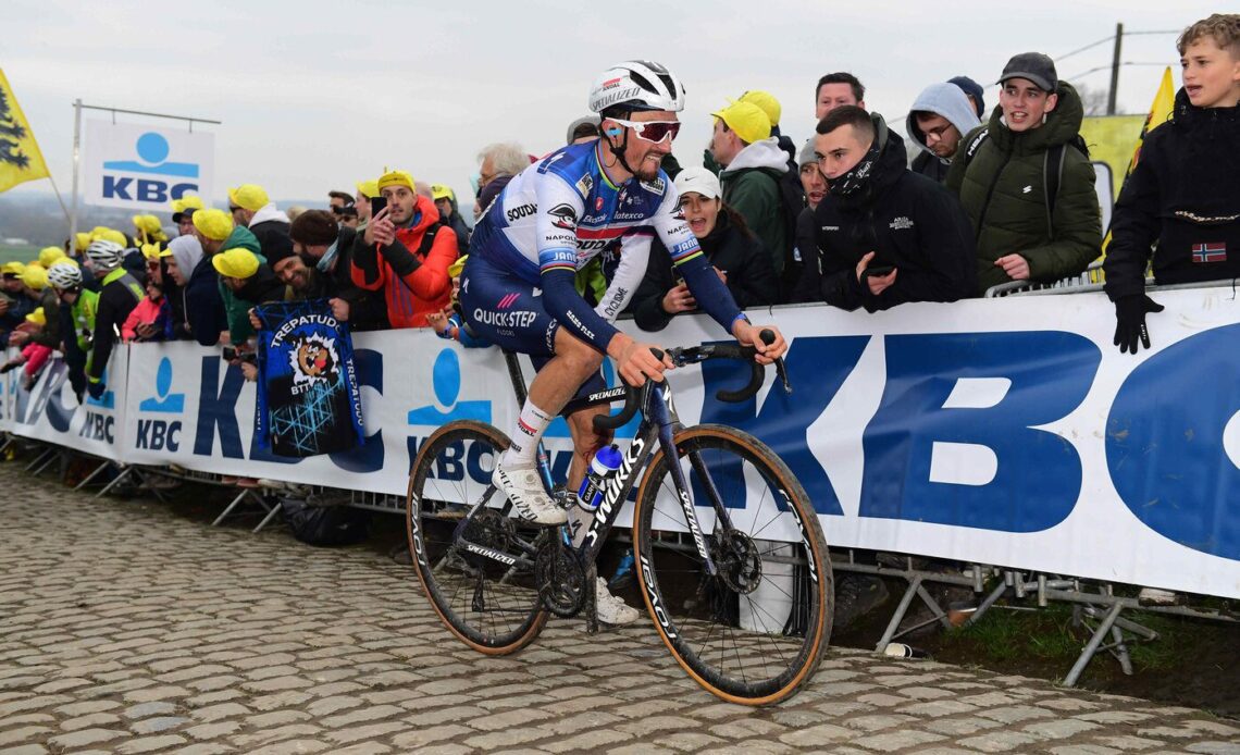 Franck Alaphilippe, Julian’s uncle and coach, let go by Patrick Lefevere