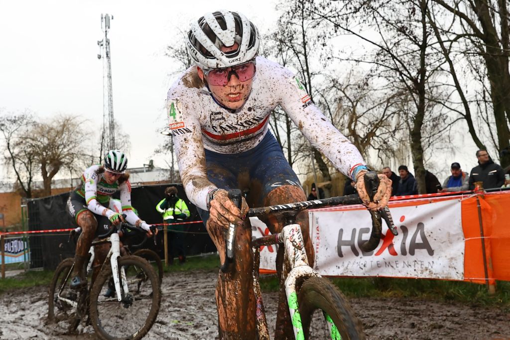 Zoe Backstedt claims first win of 2024 in Hexia Cross Gullegem