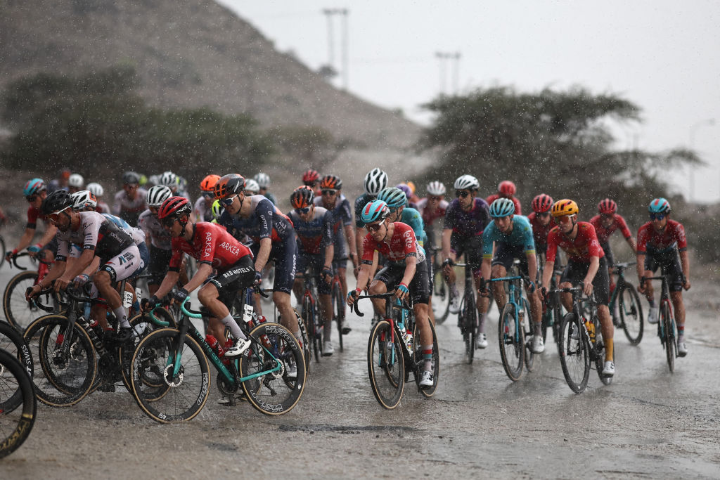 Eastern Mountain finish cut from Tour of Oman stage 3 due to weather conditions