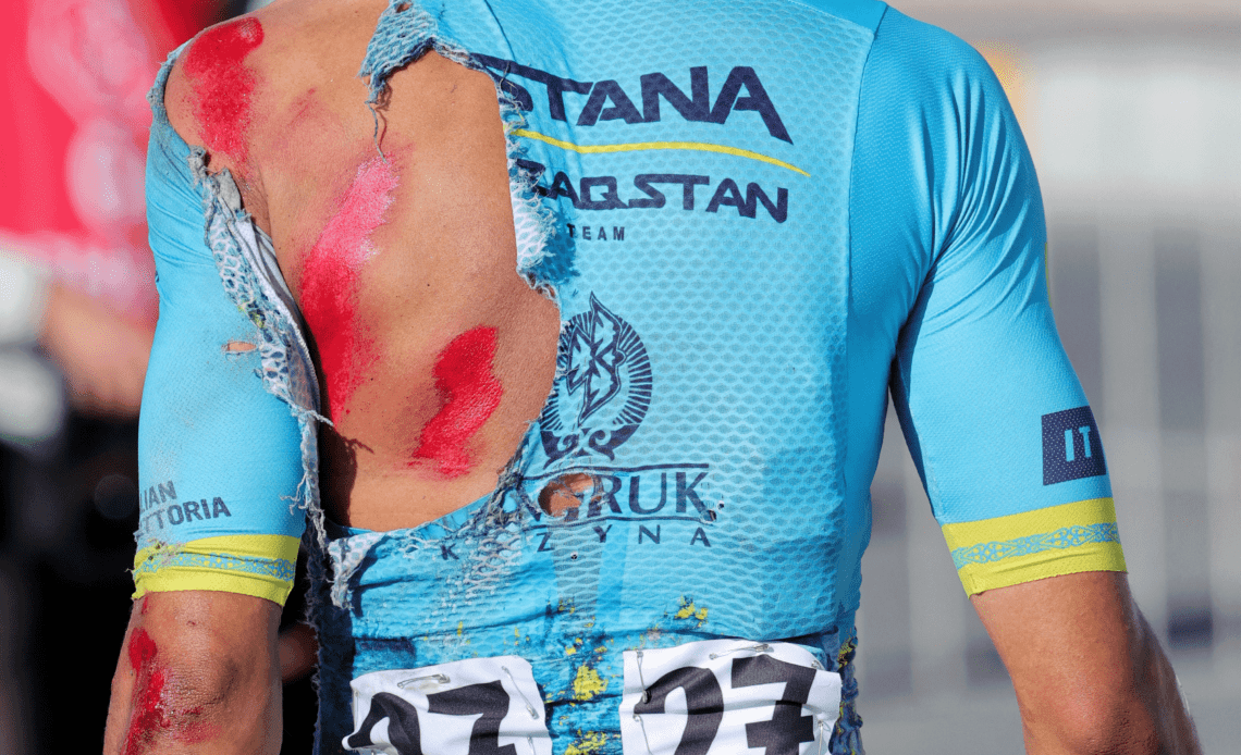 Riders avoid serious injury after high-speed crash at UAE Tour