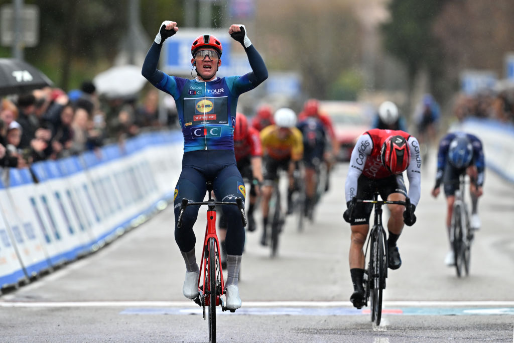 Tour de la Provence: Mads Pedersen makes it three from three on stage 2