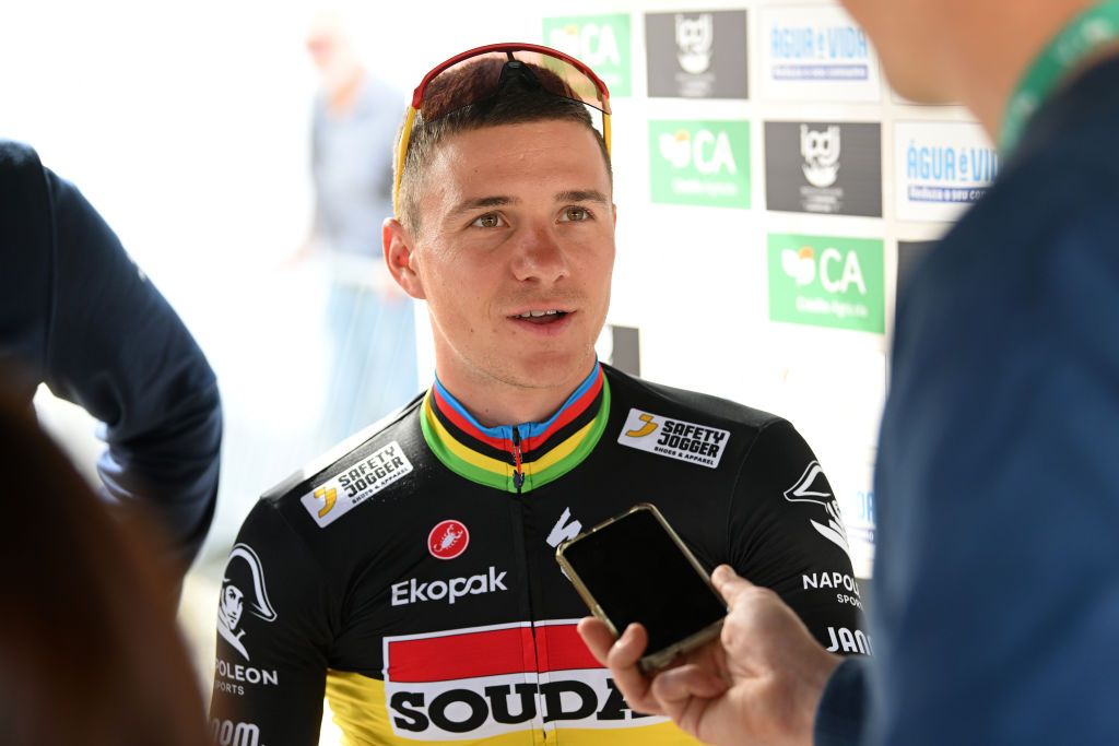 Paris-Nice stage 3 live - First test for Evenepoel and Roglic in team time trial