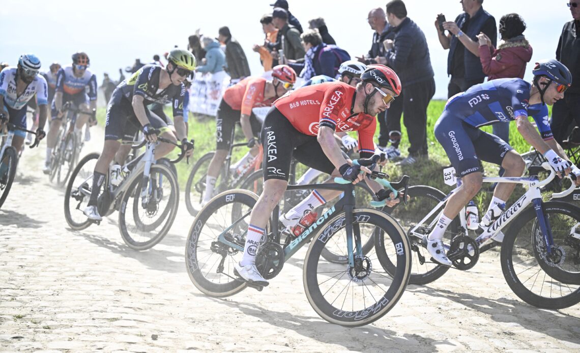 Florian Sénéchal apologises after berating Bianchi in post-Roubaix rant