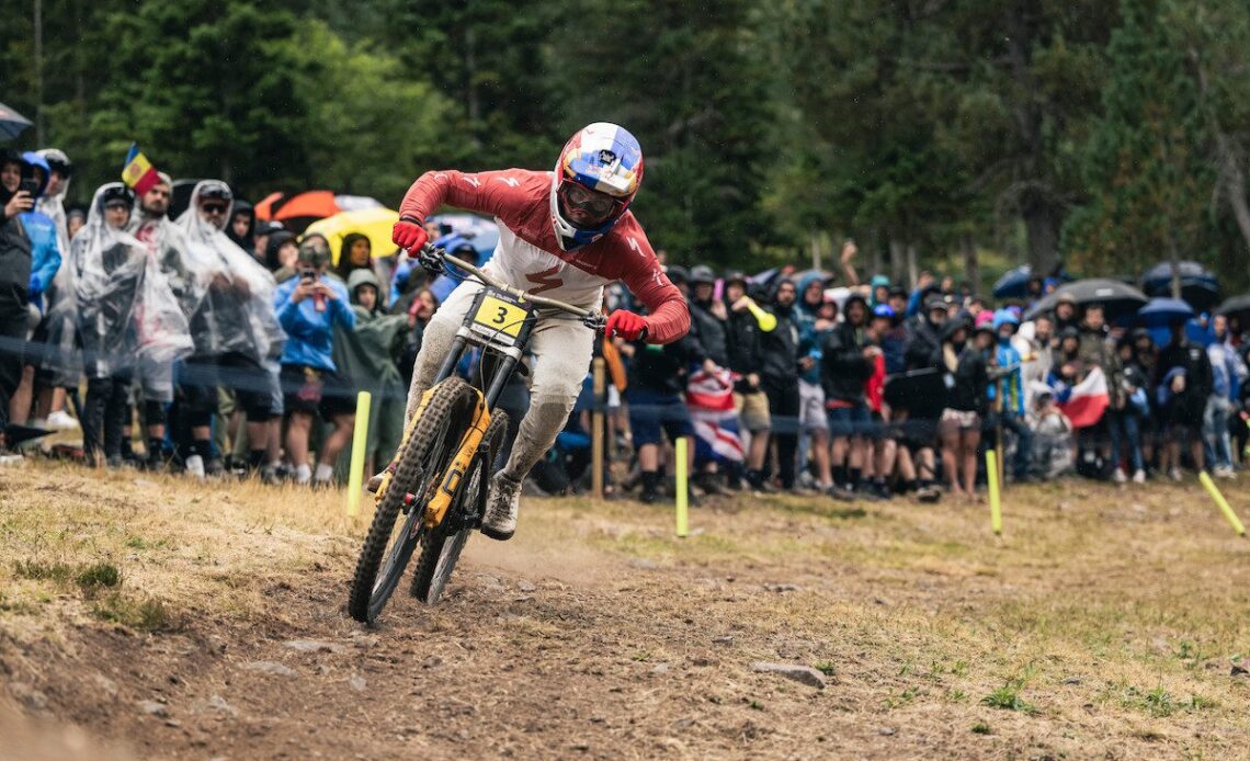 Finn Iles leads Canadians with second in qualifying at Fort William
