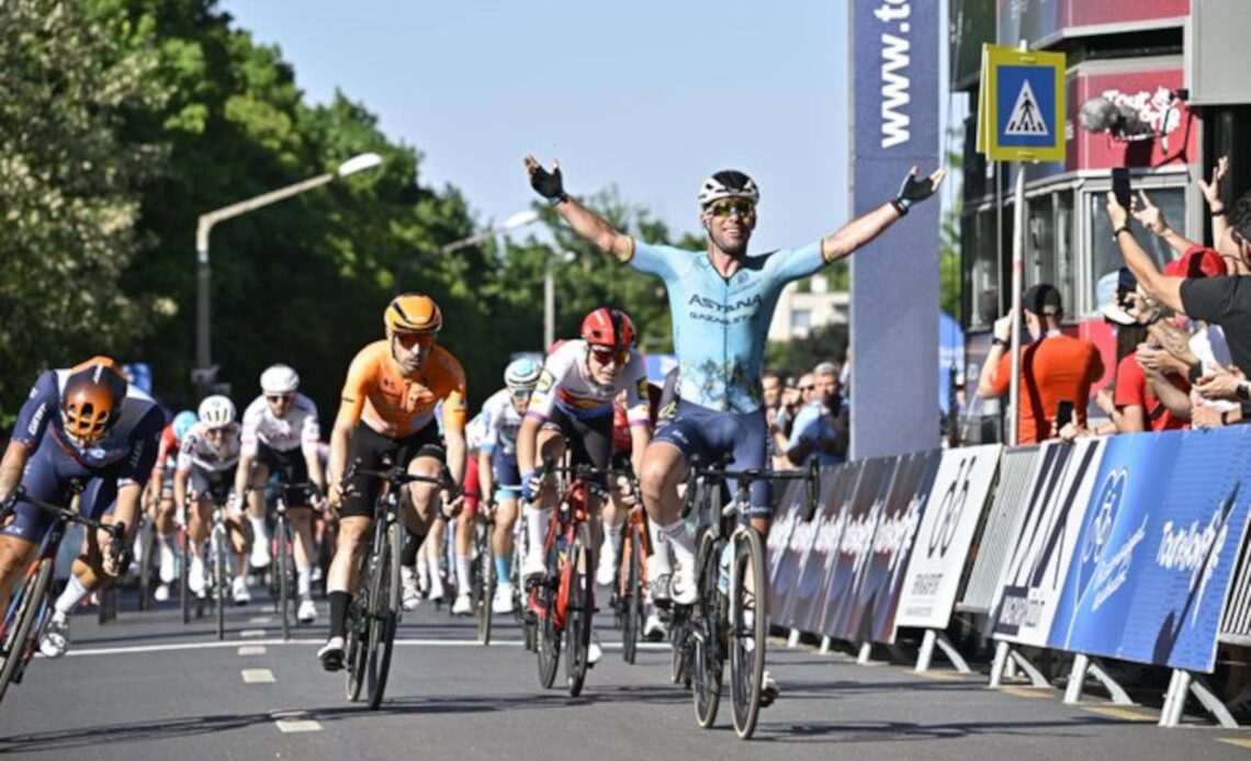 Mark Cavendish is back! Another win at the Tour of Hungary