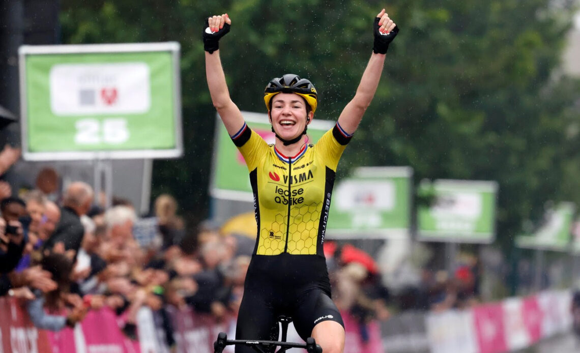 Riejanne Markus solos to victory at Veenendaal-Veenendaal Classic Women