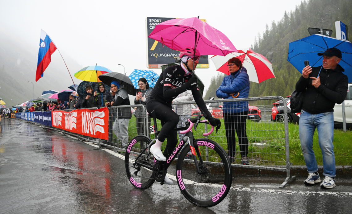 Snow, rain, rider protests and confusion end with Umbrail Pass removed from Giro d'Italia stage 16