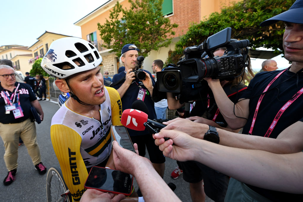 'The race was out of control' - Luke Plapp savours a day of Giro d'Italia gravel racing rather than a sense of defeat