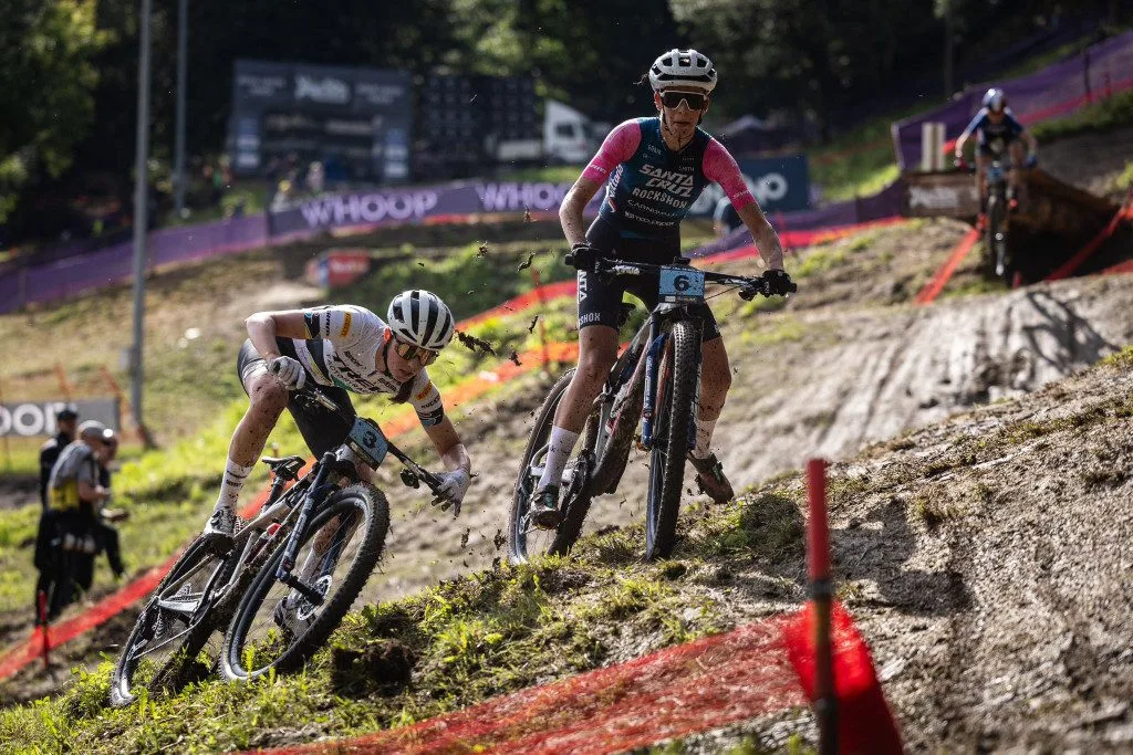 Isabella Holmgren dominates in treacherous conditions at Val di Sole U23 World Cup XCO