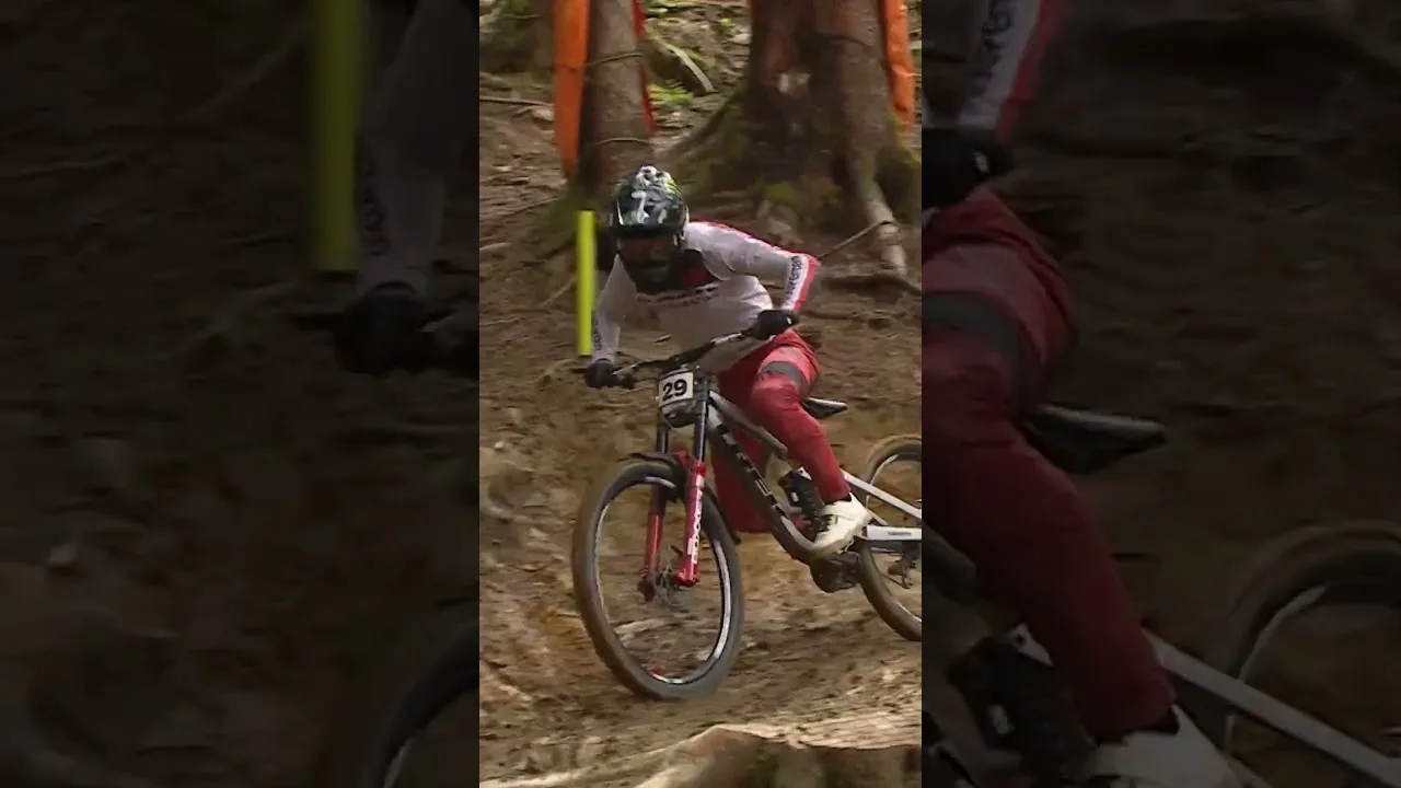 The riders were challenged not to put a foot on the ground on Leogang's course! 👊 #MountainBike