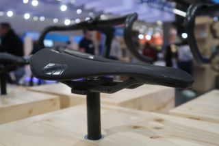 PRO Stealth Superlight saddle