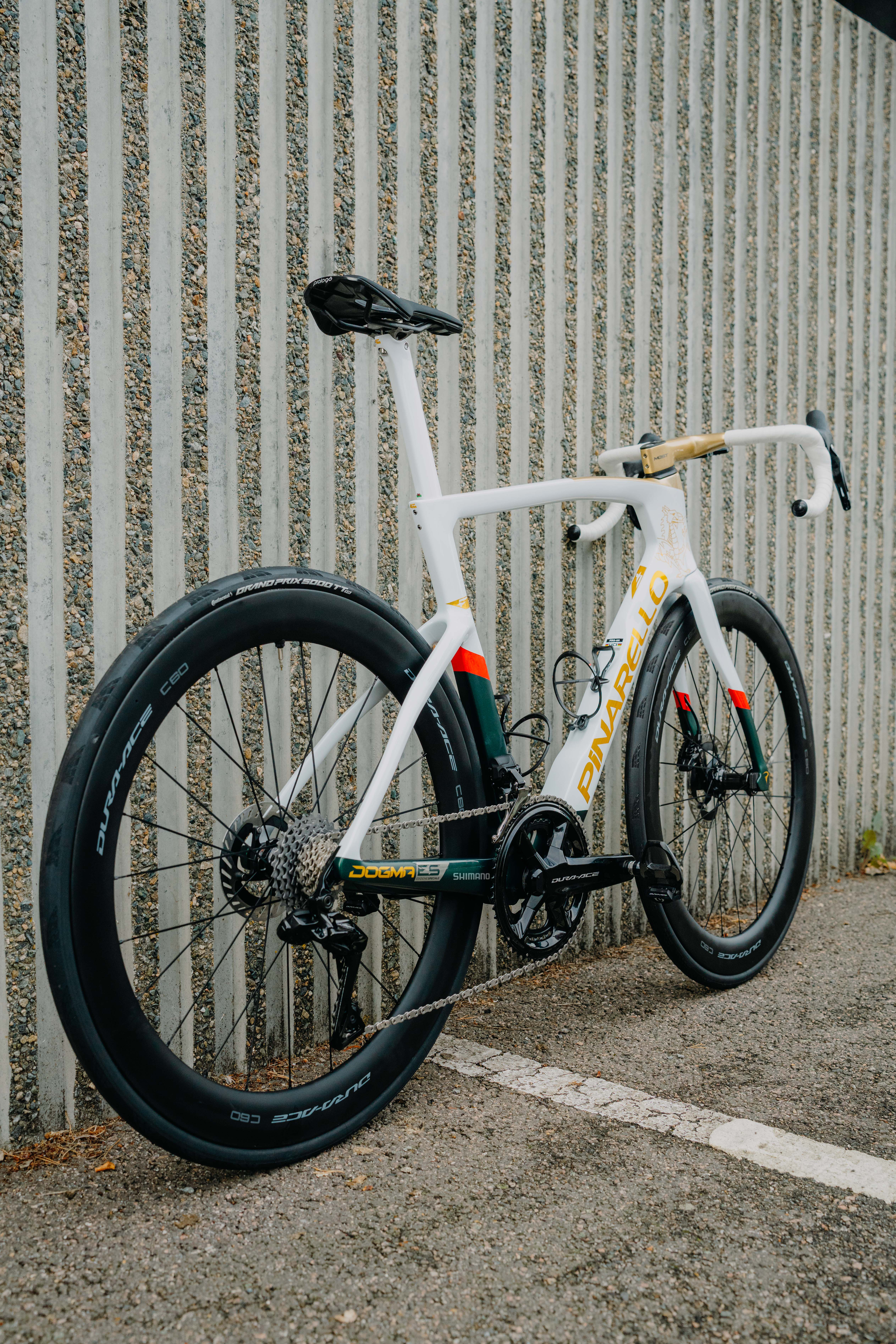 Geraint Thomas' Tour of Britain custom Pinarello Dogma 2025